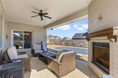Exterior - 664 Malbec Rd, Springdale, AR 72762 photo 3 of 5