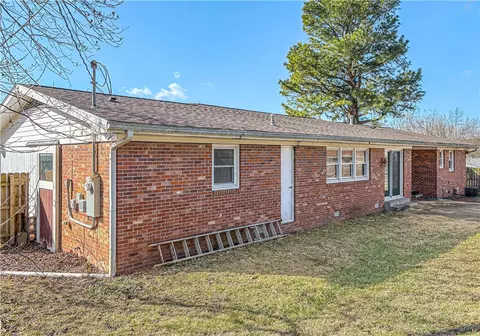 1609 Cherokee Cir, Harrison, AR 72601 photo 5