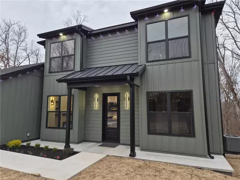 18 Dunstable Dr, Bella Vista, AR 72714