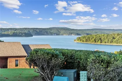 View/Area - 8289 Eagle Crest Dr, Rogers, AR 72756 photo 6 of 9