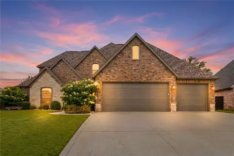 4100 NE Miner Ct, Bentonville, AR 72712