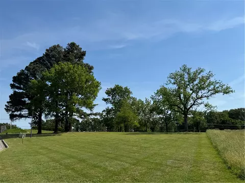 3113 Savannah Dr, Harrison, AR 72601 photo 4