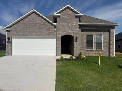 1021 Thornwood Pl, Bentonville, AR 72713