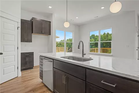 Kitchen - 2811 Roe Deer St, Springdale, AR 72762 photo 3 of 9