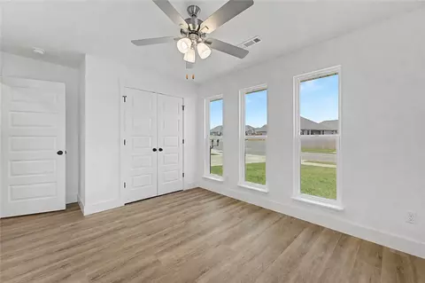 Bedroom - 2811 Roe Deer St, Springdale, AR 72762 photo 3 of 10