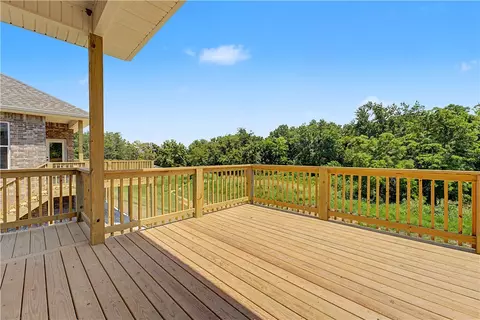 Exterior - 2811 Roe Deer St, Springdale, AR 72762 photo 4 of 8
