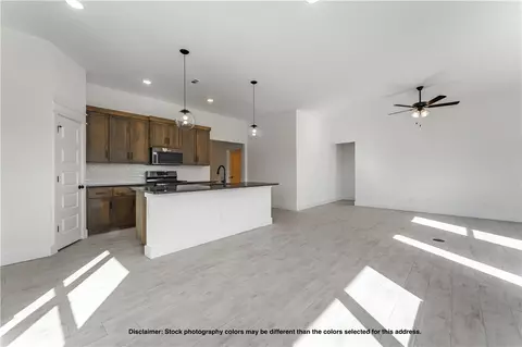 2811 Roe Deer St, Springdale, AR 72762 photo 13