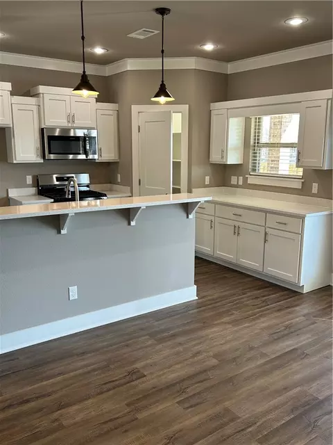 Kitchen - 190 E 192 E 2nd St, Centerton, AR 72719 photo 6 of 6