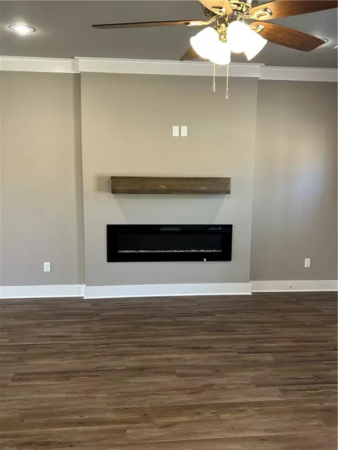 Living - 190 E 192 E 2nd St, Centerton, AR 72719 photo 1 of 2