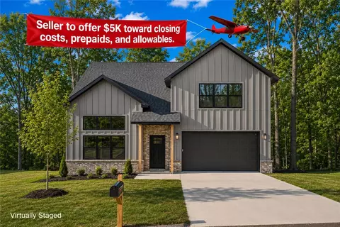 8 York Dr, Bella Vista, AR 72714