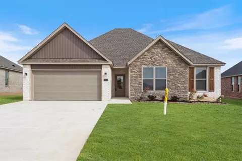 7012 SW Orange Ave, Bentonville, AR 72713