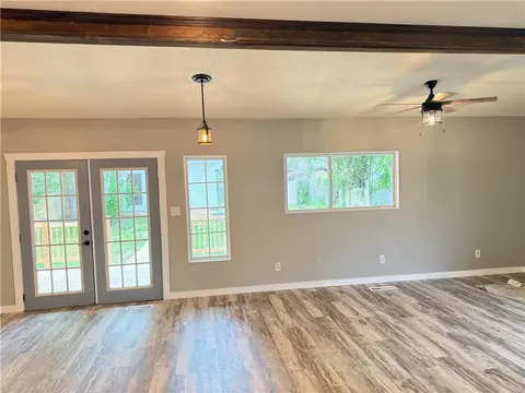 Living - 1012 24th St, Fort Smith, AR 72901 photo 1 of 5