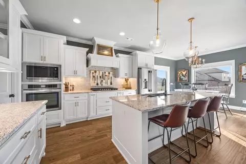 Kitchen - 251 Ambry Loop, Centerton, AR 72719 photo 1 of 4
