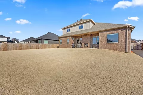 Exterior - 251 Ambry Loop, Centerton, AR 72719 photo 4 of 10
