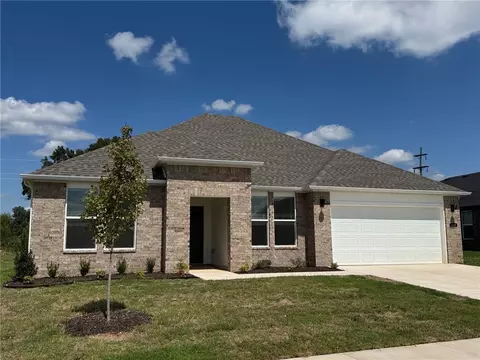 433 W Canada Dr, Farmington, AR 72730