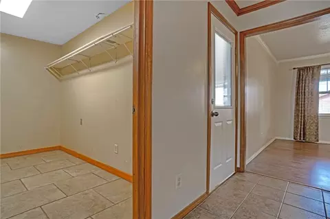 Entry Way - 205 Cloos Cir, Ozark, AR 72949 photo 1 of 1