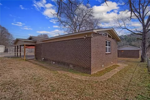 Exterior - 205 Cloos Cir, Ozark, AR 72949 photo 4 of 6
