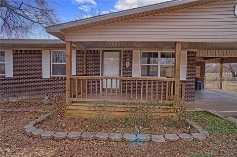 Exterior - 205 Cloos Cir, Ozark, AR 72949 photo 6 of 6