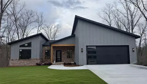 43 Cawood Dr, Bella Vista, AR 72714