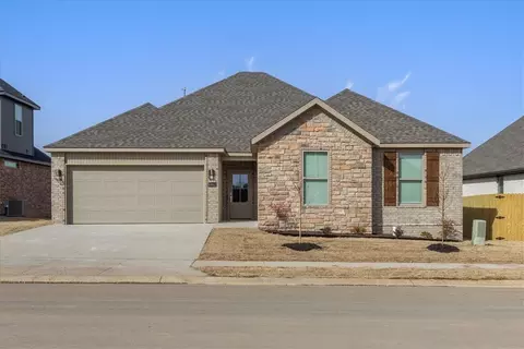 6902 SW Orange Ave, Bentonville, AR 72713