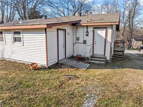 Exterior - 704 Beverly Dr, Harrison, AR 72601 photo 4 of 4