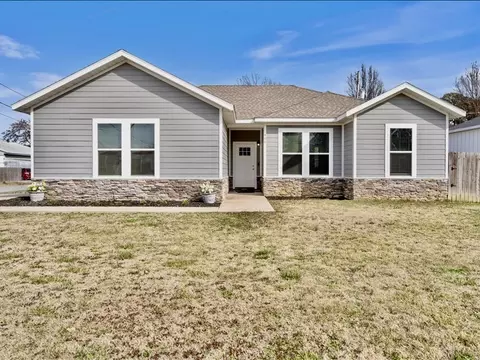 400 S Carter Ave, Lincoln, AR 72744