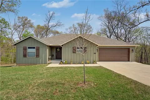 41 Shetland Dr, Bella Vista, AR 72715