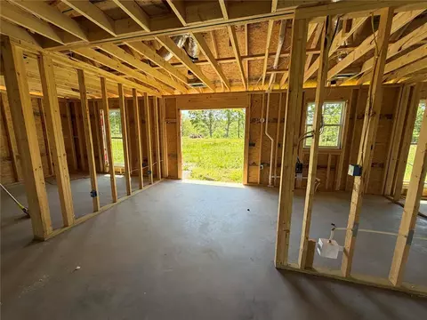 Entry Way - 49 Nc 8218, Jasper, AR 72641 photo 4 of 5