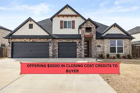 1211 Longbourn Dr, Centerton, AR 72719