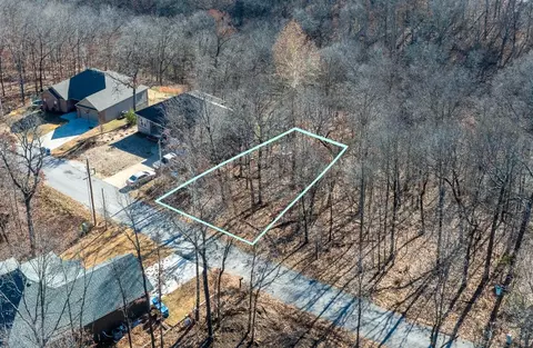 12 S Kirby Dr, Bella Vista, AR 72714