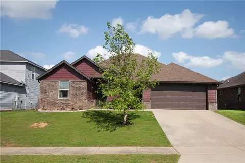 811 SW Pure Globe St, Bentonville, AR 72712