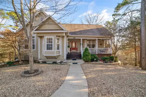 15 Penwith Ln, Bella Vista, AR 72714