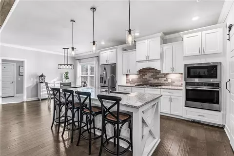 Kitchen - 951 Silver Maple St, Centerton, AR 72719 photo 1 of 3