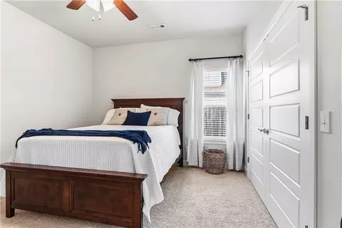 Bedroom - 951 Silver Maple St, Centerton, AR 72719 photo 3 of 6