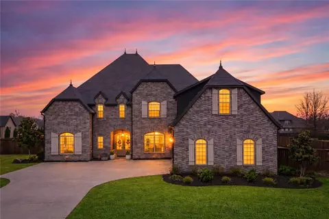 309 Timber Ridge St, Cave Springs, AR 72718