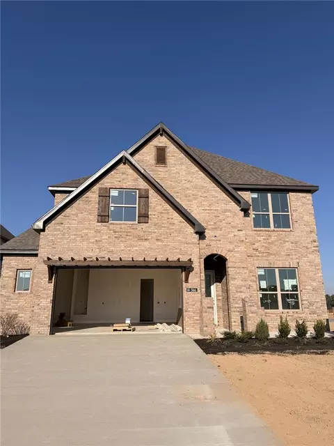 366 Woodsbury Ln, Elm Springs, AR 72728