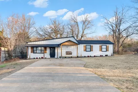 511 W North St, Lincoln, AR 72744