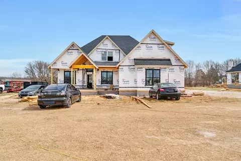 18962 Magnolia Mdws, Fayetteville, AR 72704