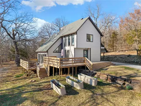 14404 Black Oak Rd, Fayetteville, AR 72701