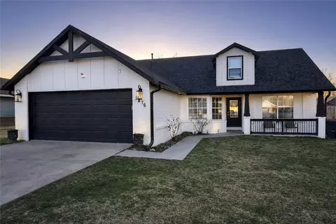 3476 Ryan St, Springdale, AR 72764
