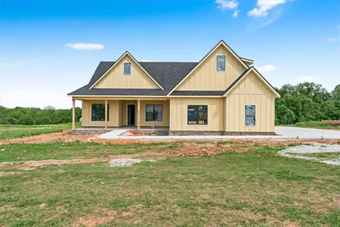 18984 Magnolia Mdws, Fayetteville, AR 72704