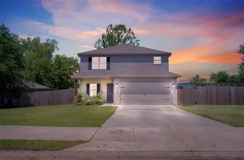 233 Evans St, Huntsville, AR 72740