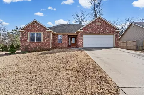1 Buckden Ln, Bella Vista, AR 72715