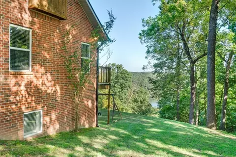 Exterior - 22490 Derik Rd, Springdale, AR 72764 photo 10 of 15
