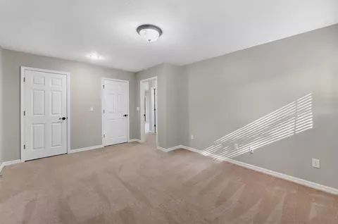 Bedroom - 22490 Derik Rd, Springdale, AR 72764 photo 3 of 3