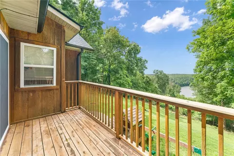 Exterior - 22490 Derik Rd, Springdale, AR 72764 photo 6 of 15