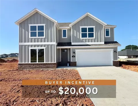 5909 SW Messenger Ave, Bentonville, AR 72713