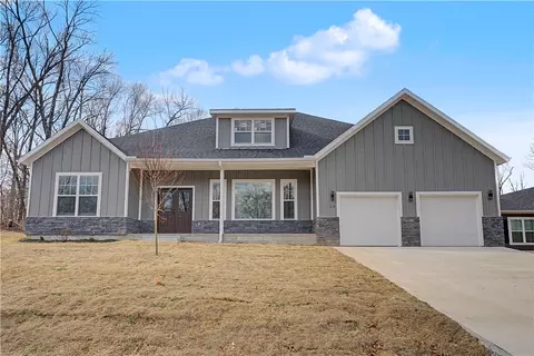 29 Selkirk Dr, Bella Vista, AR 72715
