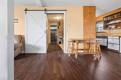Entry Way - 176 Carr Ct, Harrison, AR 72601 photo 1 of 2