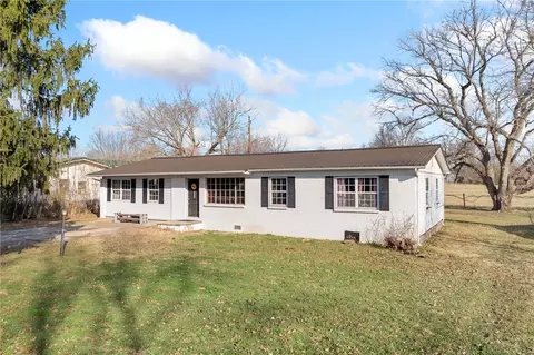 Exterior - 176 Carr Ct, Harrison, AR 72601 photo 2 of 4